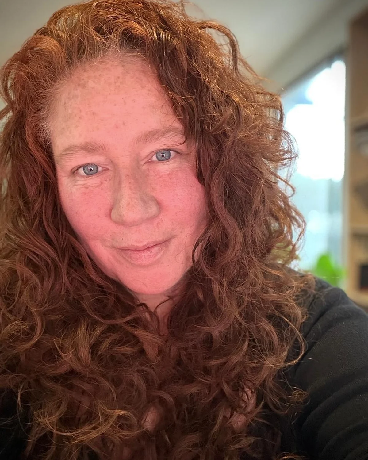 Mónica Carolina Menjibar Schröder, Colaboradora de Red Matriz